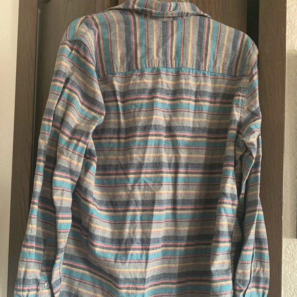 EUC Arizona Jean Women's Striped Long Sleeve Button Down size Medium - Picture 4 of 4